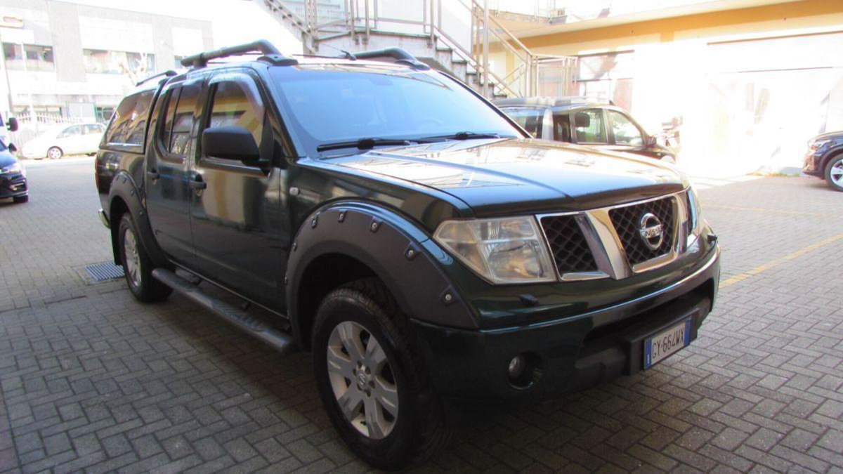 Nissan Navara 2.5 dCi 190CV 4 porte Double Cab XE (6)
