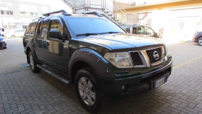 Nissan Navara 2.5 dCi 4 porte Double Cab XE (6)