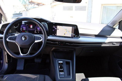 Volkswagen Golf Variant 1.0 eTSI EVO DSG Life (18)