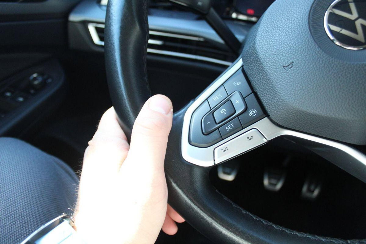 Volkswagen Golf 2.0 TDI SCR Style (14)