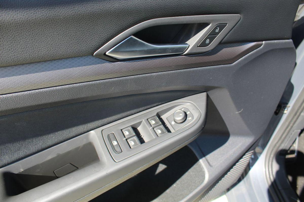 Volkswagen Golf 2.0 TDI SCR Style (9)