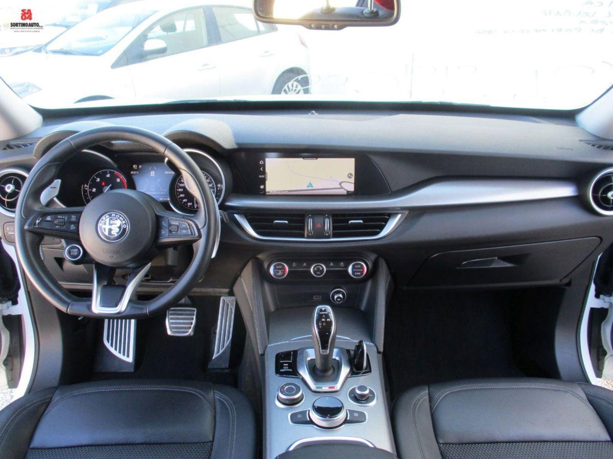 Alfa Romeo Stelvio Stelvio 2.2 Turbodiesel 190 CV AT8 Q4 Sprint (8)