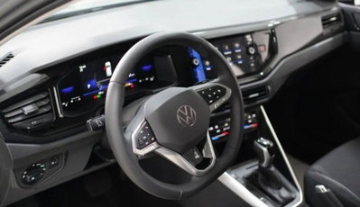 Volkswagen Polo 1.0 tsi Edition 50 95cv dsg (7)
