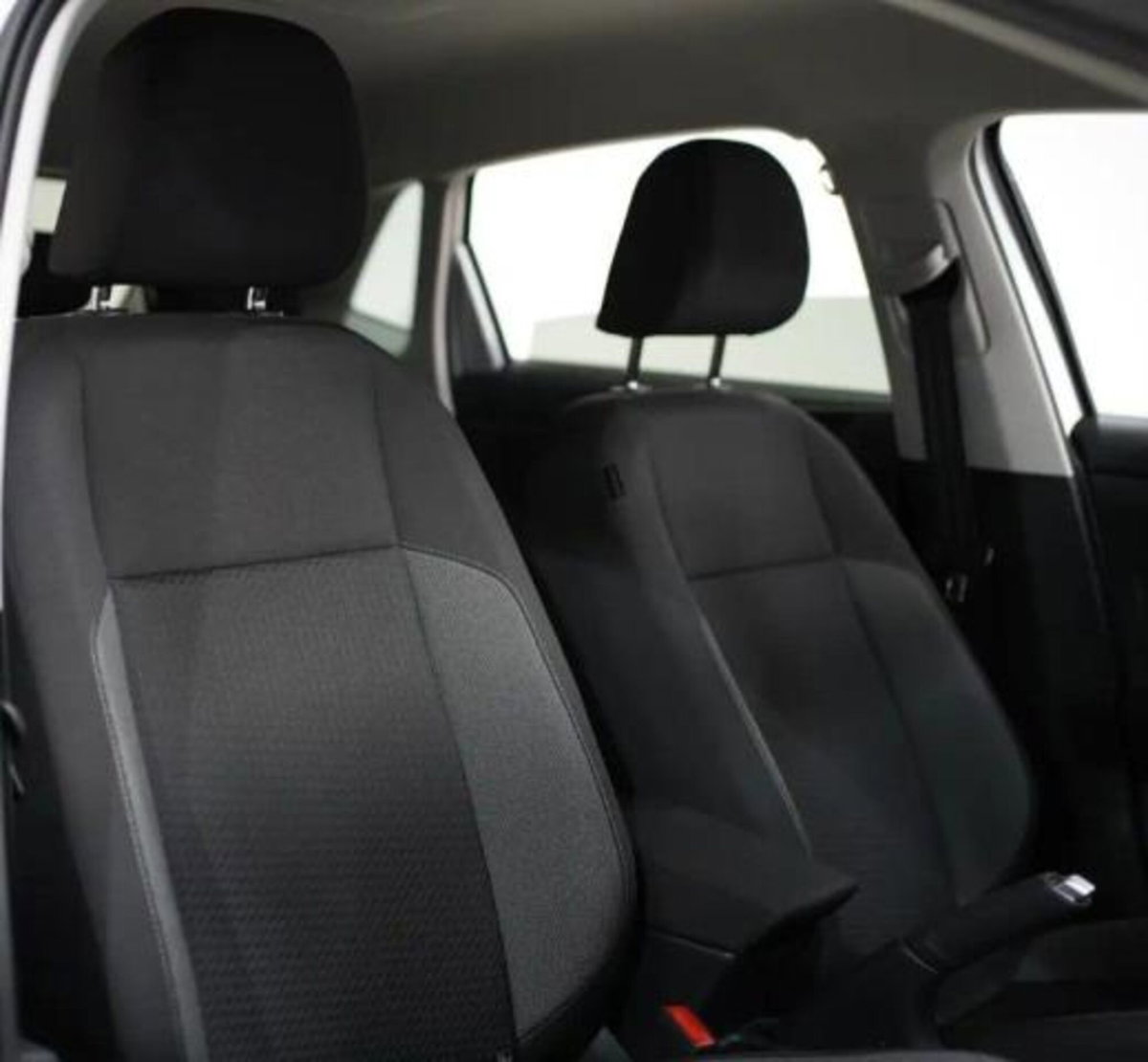 Volkswagen Polo 1.0 tsi Edition 50 95cv dsg (9)