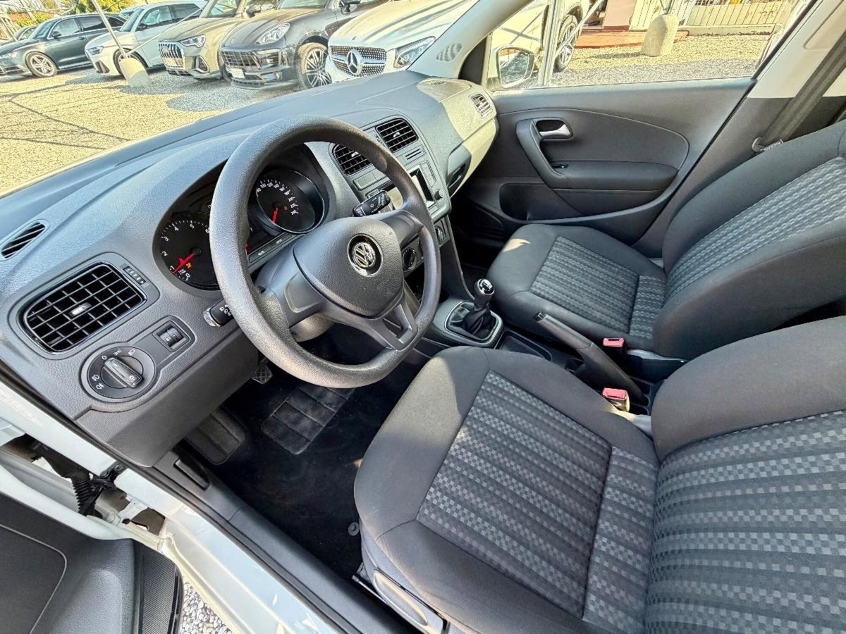 Volkswagen Polo 1.0 MPI 5p. Trendline (9)