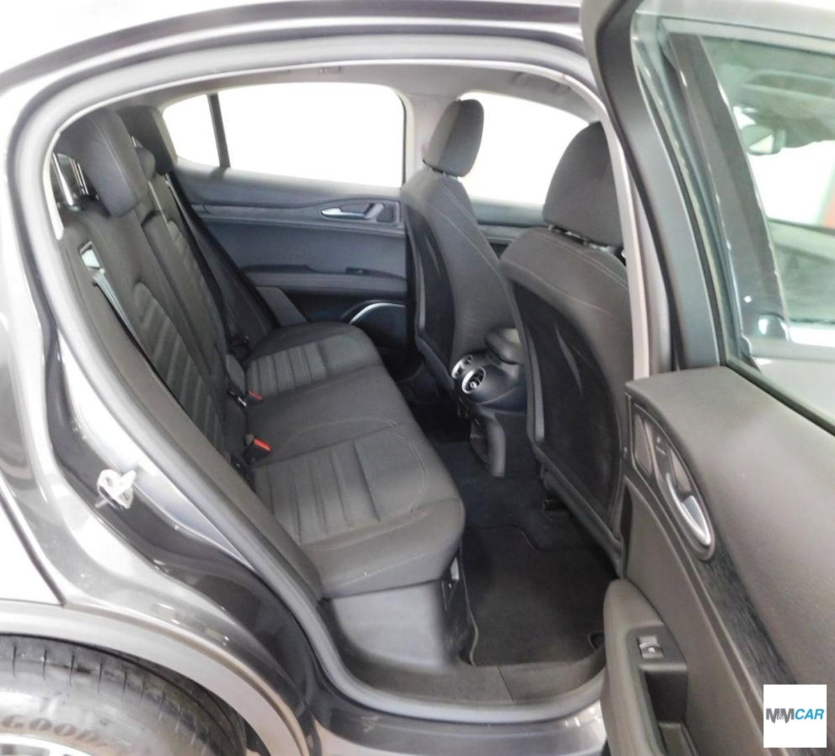 Alfa Romeo Stelvio Stelvio 2.2 Turbodiesel 160 CV AT8 RWD Sprint (13)