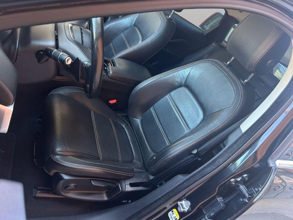Jaguar F-Pace 2.0 D 180 CV aut. R-Sport (11)