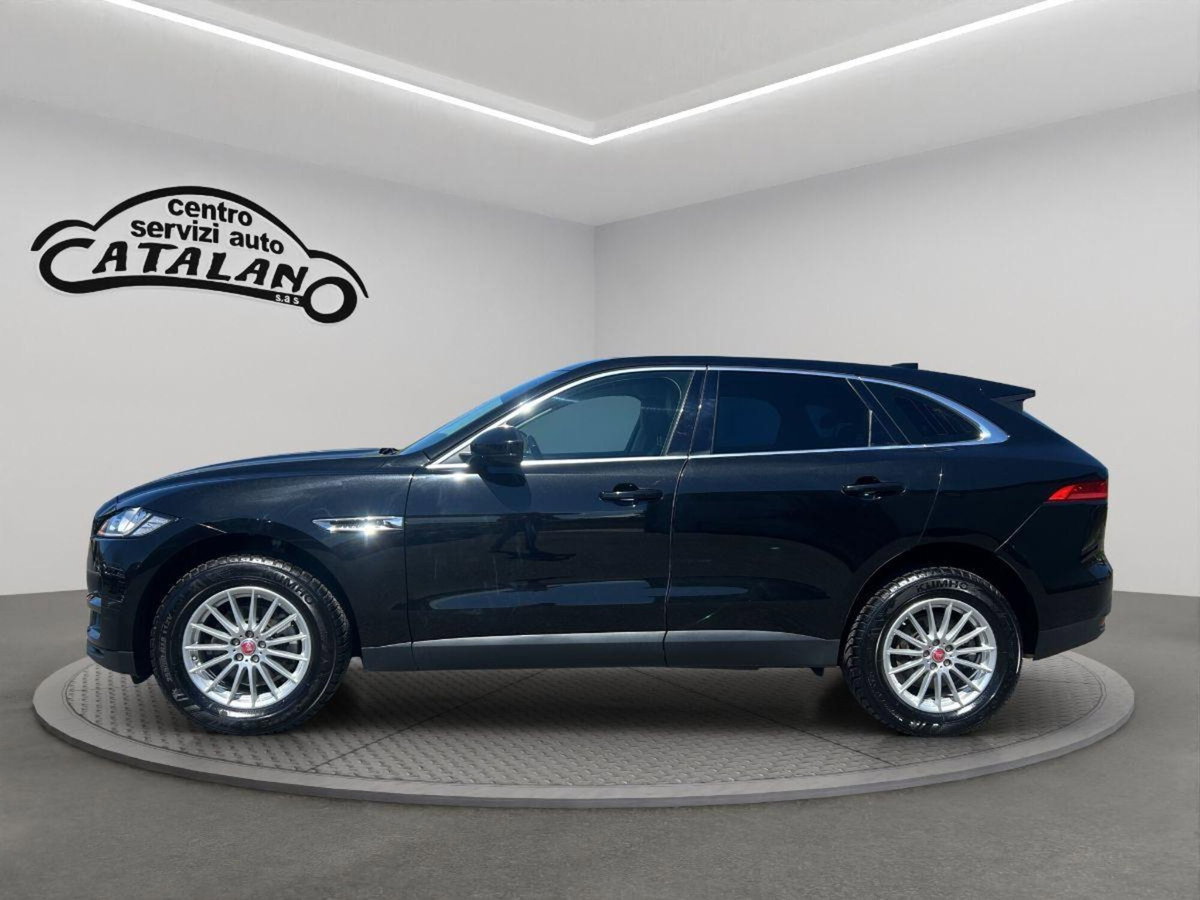 Jaguar F-Pace 2.0 D 180 CV aut. R-Sport (2)
