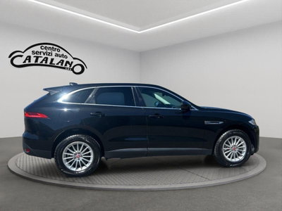Jaguar F-Pace 2.0 D 180 CV aut. R-Sport (6)