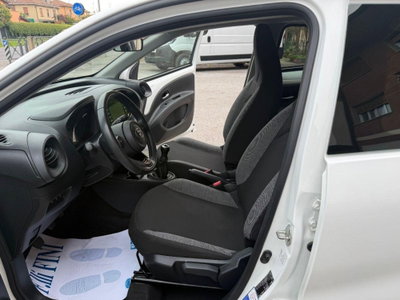 Toyota Aygo X 1.0 VVT-i 72 CV 5 porte Limited Air (6)