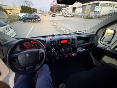 Peugeot Boxer Furgone 330 2.2 HDi/110CV FAP PC-TN Combi Comfort (10)