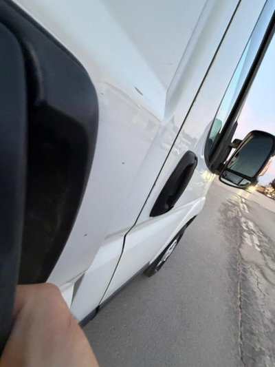 Peugeot Boxer Furgone 330 2.2 HDi/110CV FAP PC-TN Combi Comfort (14)