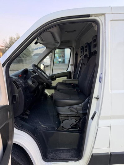 Peugeot Boxer Furgone 330 2.2 HDi/110CV FAP PC-TN Combi Comfort (9)