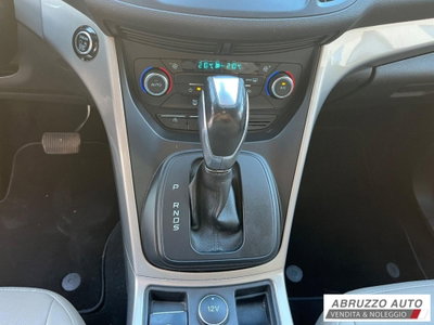 Ford Kuga 2.0 TDCI 150 CV S&S 4WD Titanium X (12)