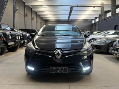 Renault Clio 1.2 75CV 5 porte Life (2)