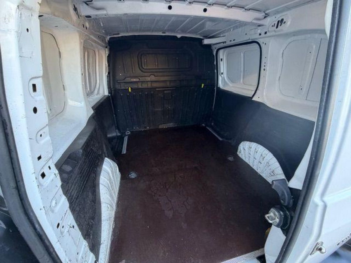 Peugeot Partner Furgone BlueHDi 75 PC 1000Kg Furgone Premium (12)