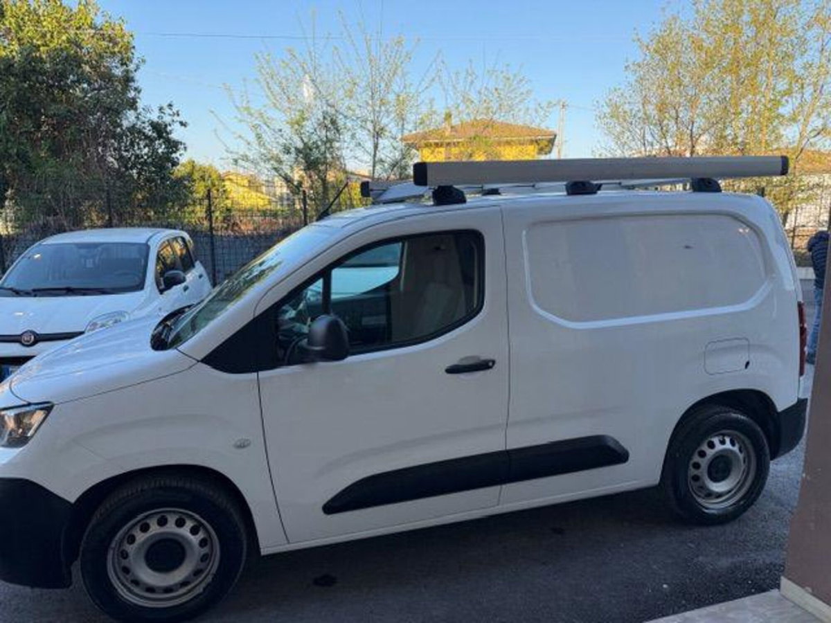 Peugeot Partner Furgone BlueHDi 75 PC 1000Kg Furgone Premium (8)