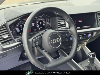 Audi A1 Sportback 30 TFSI S tronic Identity Black (10)