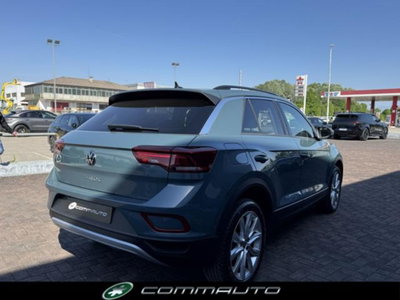 Volkswagen T-Roc 1.5 tsi Life dsg (4)