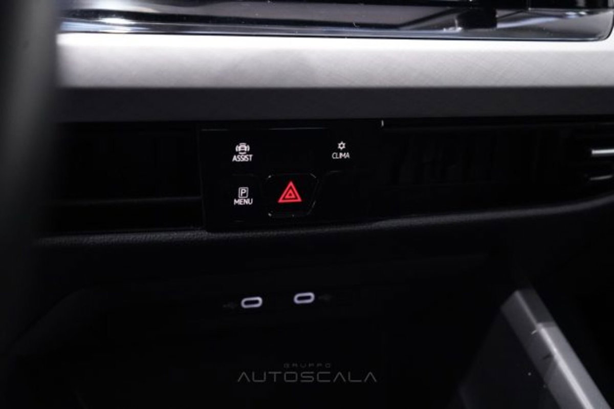 Volkswagen Golf Variant 2.0 TDI SCR DSG Life (15)