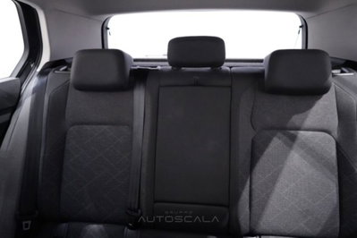 Volkswagen Golf Variant 2.0 TDI SCR DSG Life (20)