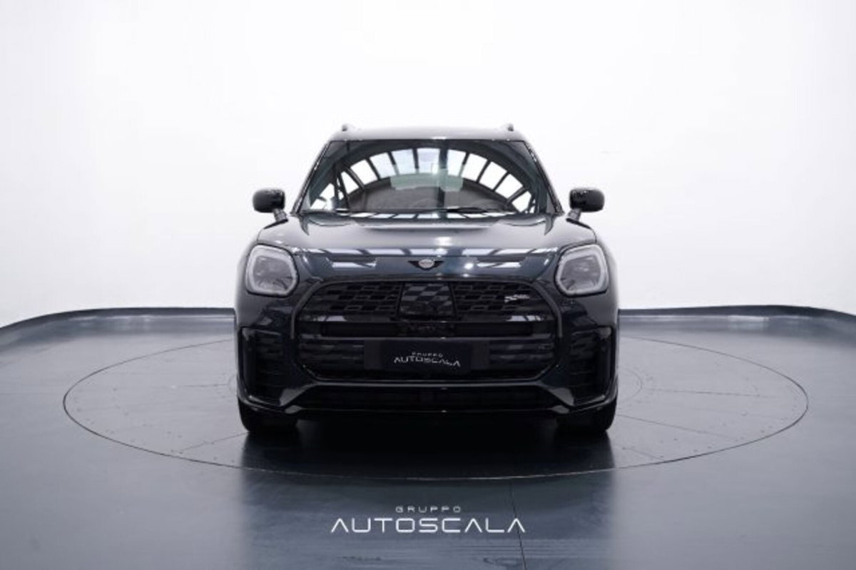 MINI Mini Countryman 2.0 Cooper D JCW Countryman (2)