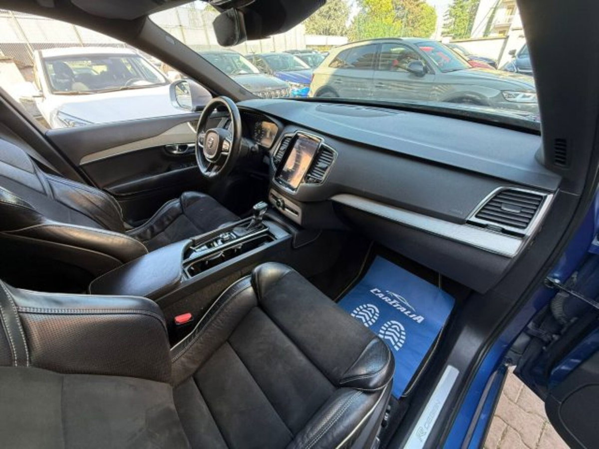 Volvo XC90 D5 AWD Geartronic 7 posti R-design (10)
