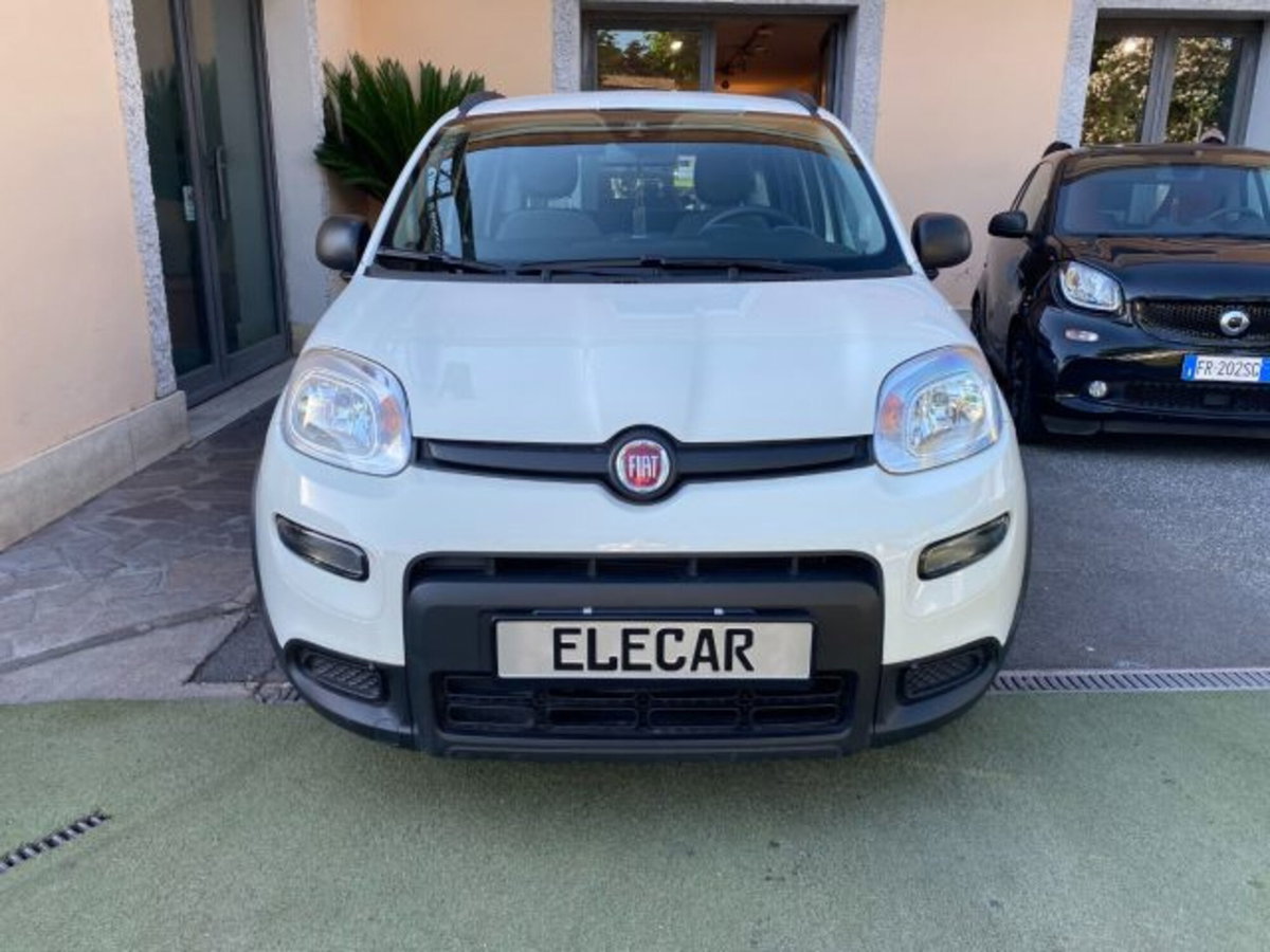 Fiat Panda 1.0 FireFly S&S Hybrid City Cross (2)