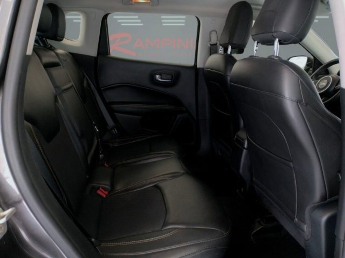Jeep Compass 1.6 Multijet II 2WD S (18)