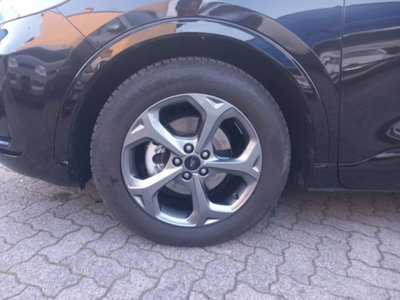 Ford Kuga 2.5 Full Hybrid 190 CV CVT 2WD ST-Line Design (8)