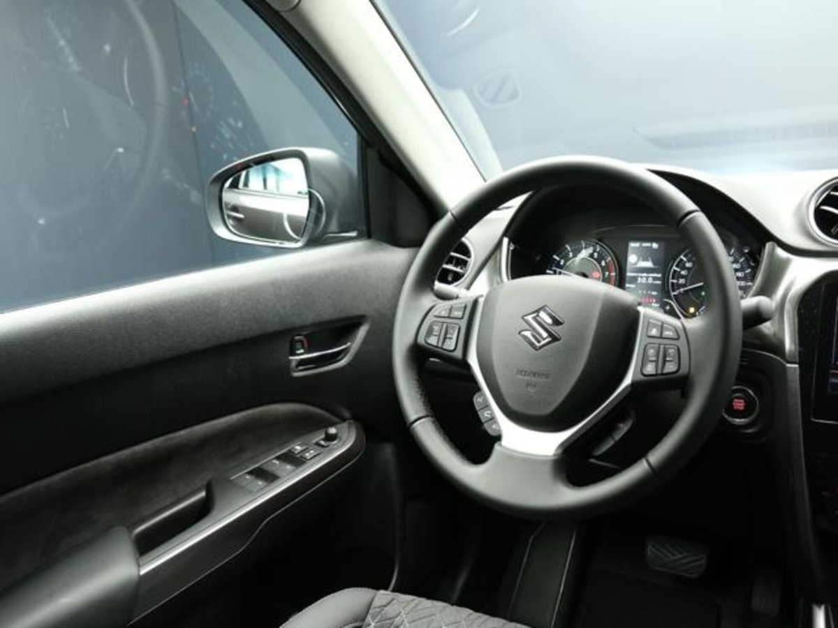 Suzuki Vitara 1.4h Top 4wd allgrip 110cv at (12)