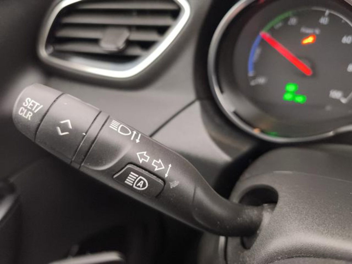 Opel Grandland 73kWh full electric GS awd 325cv (16)