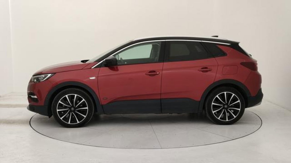 Opel Grandland 73kWh full electric GS awd 325cv (2)
