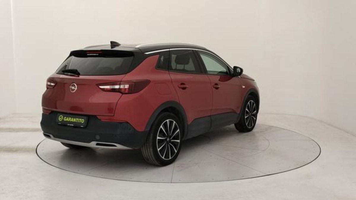 Opel Grandland 73kWh full electric GS awd 325cv (5)
