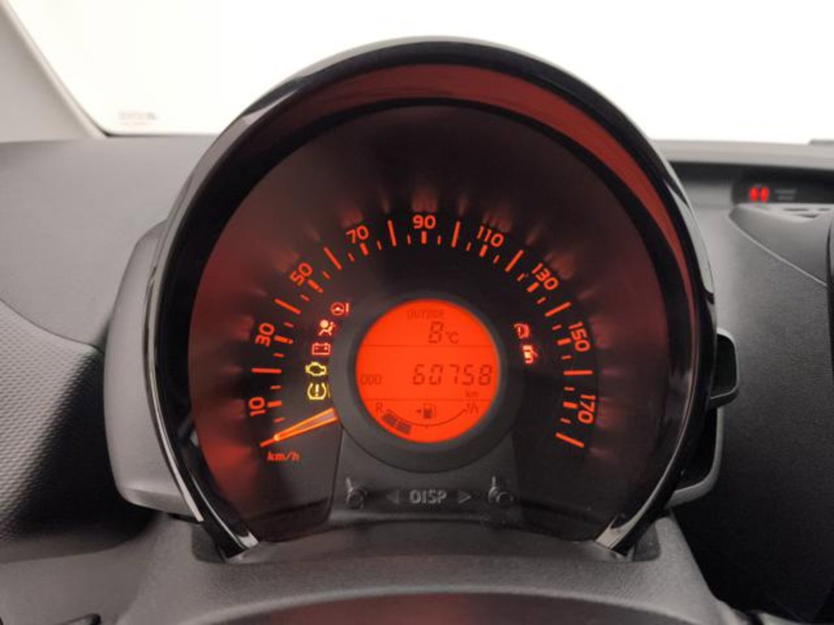 Citroen C1 C1 VTi 72 5 porte Feel (13)
