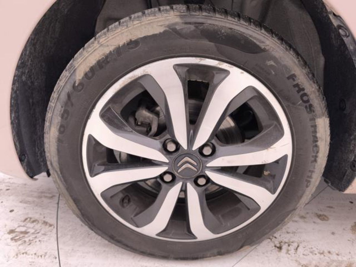 Citroen C1 C1 VTi 72 5 porte Feel (9)