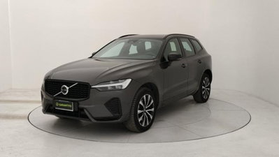 Volvo XC60 2.0 b4 Plus Dark auto usata