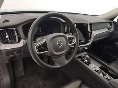 Volvo XC60 2.0 b4 Plus Dark auto (10)