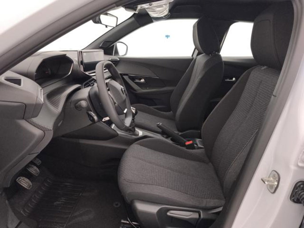 Peugeot 2008 1.2 puretech Style s&s 100cv (12)