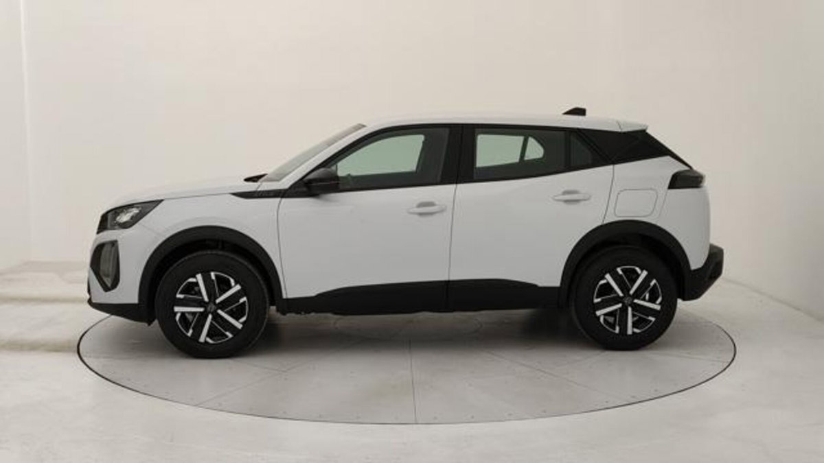 Peugeot 2008 1.2 puretech Style s&s 100cv (2)