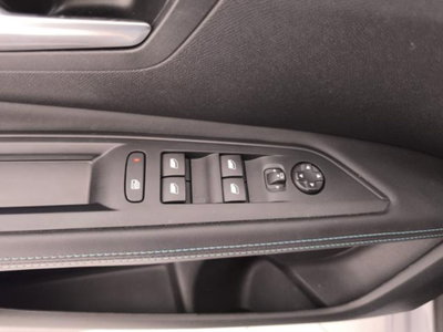 Peugeot 3008 BlueHDi 130 S&S EAT8 Allure Pack (18)