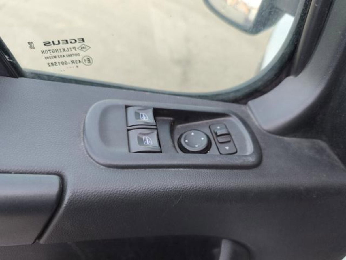 Renault Master Furgone T35 2.3 dCi 150 PC-TM Furgone Energy Ice (10)