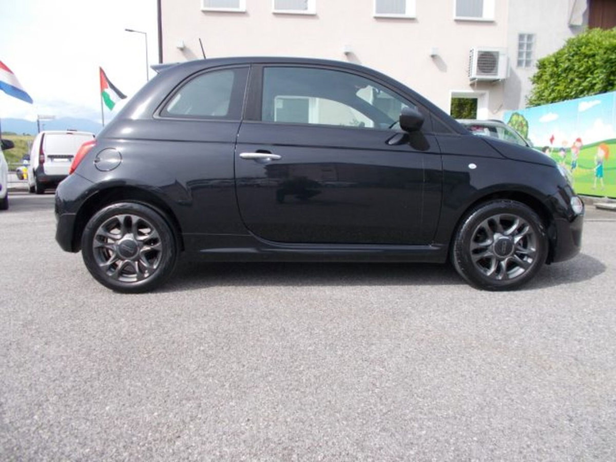 Fiat 500 1.0 Hybrid Connect (7)