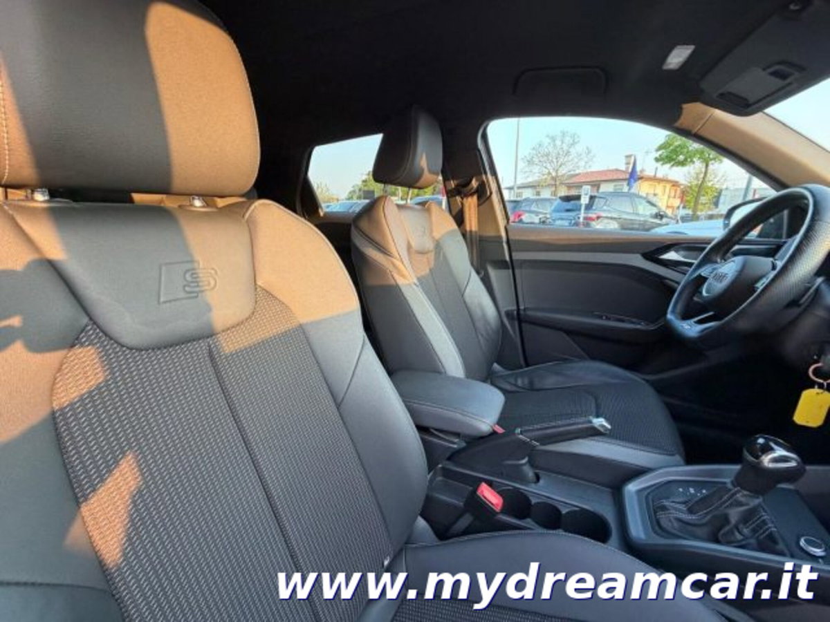 Audi A1 citycarver 30 TFSI S tronic Admired (11)