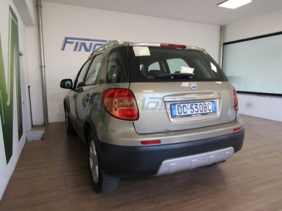 Fiat Sedici 1.9 MJT 4x4 Dynamic (11)