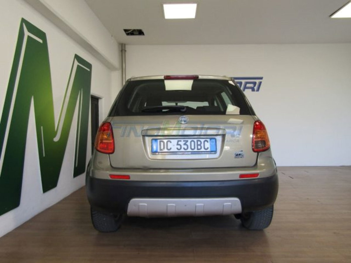Fiat Sedici 1.9 MJT 4x4 Dynamic (12)