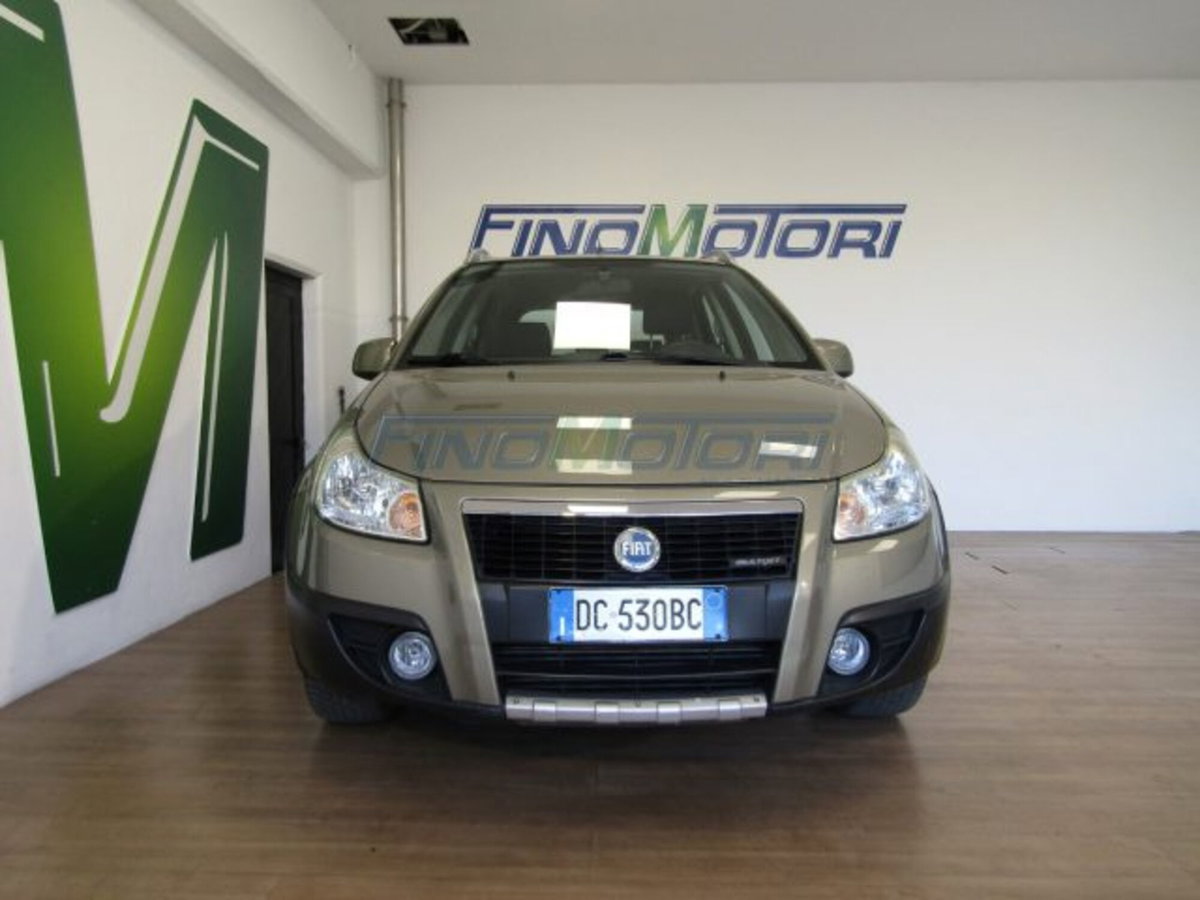 Fiat Sedici 1.9 MJT 4x4 Dynamic (2)
