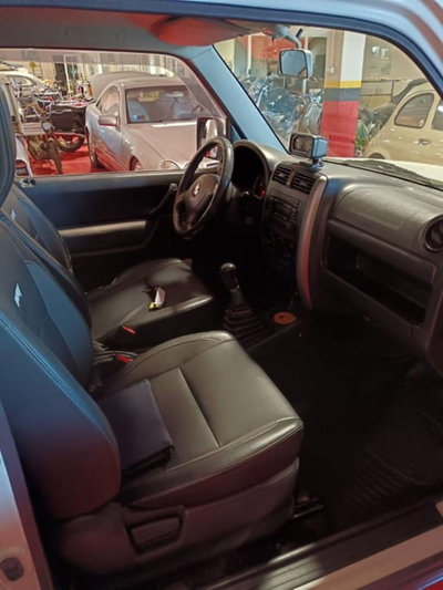 Suzuki Jimny 1.3 4WD Evolution (8)