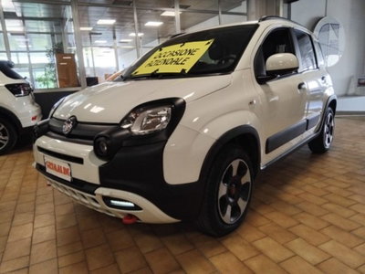 Fiat Panda Cross 1.0 firefly hybrid Cross s&s 70cv 5p.ti usata