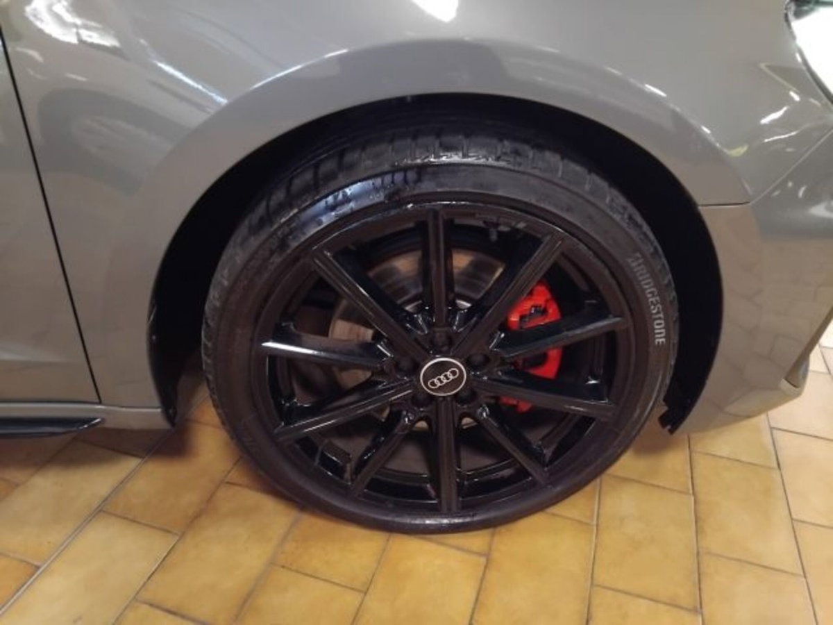 Audi A1 Sportback 40 TFSI S tronic Identity Black (15)